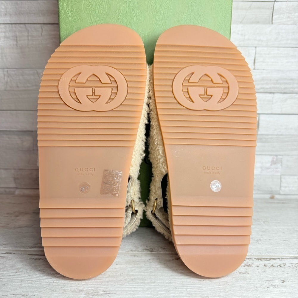Gucci Women’s 38.5 Merino Wool Shearling GG Marmont Dad Sandals Buterscotch NEW - Picture 13 of 16